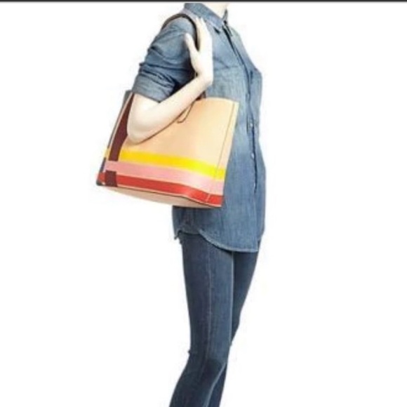 Tory Burch Perry Reversible Multicolor Tote RARE and SOLD OUT - Picture 4 of 16